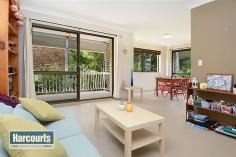 3/77 Riverton St Clayfield QLD 4011 $385,000 Property Information $370pw Rental Yield / Low Running Costs In the heart of Clayfields most sought after 'tenant belt', and with a quality new 12 month tenancy just commenced, this large and well designed unit, in a boutique complex of 6 only, is a real winner. Features Include: - Total size 121m2!!! - 2 oversized double bedrooms with built-ins - A monster open-plan kitchen, dining and living area - 4 person sit up breakfast bar - Large bathroom with both bath and shower - Separate toilet - 2 north facing balconies - Huge 9.4 x 3.3m remote garage / laundry / utility area - 350m walk to Bus Stop 24 (Sandgate Road) - Short walk to either Clayfield or Albion Stations - Albion and Clayfield Village precincts also short stroll Savvy investors don't miss your opportunity on this one. Call Linda Bywater now on 0488 104 003 for a full Prospectus. Tenure Freehold Approx year built 1980 Property condition Good Property Type Unit Unit style Hotel / strata, Number in block: 6, Number of levels: 3 Garaging / carparking Single lock-up Construction Brick veneer Roof Metal clad sheeting Property features Safety switch, Smoke alarms Kitchen Standard, Dishwasher, Separate cooktop, Separate oven and Rangehood Living area Open plan Main bedroom Double Bedroom 2 Double Main bathroom Bath Entrance North Views Urban Aspect North Outdoor living Deck / patio Fencing Partial Land contour Flat to sloping Grounds Tidy Water supply Town supply Sewerage Mains Locality Close to transport, Close to shops, Close to schools