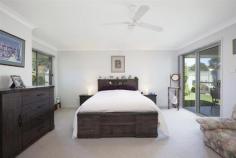 19 Scott St Shoalhaven Heads NSW 2535 $645,000 A home with the WOW factor as soon as you walk through the front door –definitely one of a kind! Spacious master built family home with large living areas. Separate living areas and formal dining room Huge master bedroom with walk in wardrobe plus ensuite Enormous kitchen with large pantry and plenty of cupboards 4 large bedrooms plus study (or 5th bedroom if required) Attractive well maintained garden with automatic bore watering system Enjoy fabulous sunset views of Coolangatta Mtn from the gardens and the family room. Listen to the sounds of the ocean. 896sqm block with side access. This is a wonderful home that will provide you and your family with all you ever need to enjoy a great coastal lifestyle. Shoalhaven Heads is 15 minutes south of Gerringong and 25 minutes south of Kiama. Property Type House Property ID 11756100091 Street Address 19 Scott Street Suburb Shoalhaven Heads Postcode 2535 Price $645,000 Land Area 896 sqm Air Conditioning Study