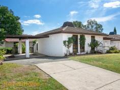 4/2 Banks Ave Kooringal NSW 2650 $170,000 Property Description Unit With A Difference Located high on the eastern side of Kooringal this compact unit has a lot more than most to offer, with its own private courtyard and access to an in-ground pool. Inside it has open plan living and gas wall furnace heating and ducted evaporative cooling, and a fan in the huge main bedroom. Currently leased at $200 per week until November 2015. Property Features Building / Floor Area 81.0 sqm