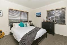 5/81 West St Balgowlah NSW 2093 Superb Top Floor Unit In an elevated north facing location this strata titled unit has been beautifully renovated. It features a stunning open outlook and is bathed in sun. It boasts a new kitchen, internal laundry and carport. Best of all it is in a quiet street within easy access to buses, schools, the Stockland shopping centre and the restaurants of Balgowlah. Council Rates: $344 per qtr Water Rates: $161.05 per qtr Strata Levies: $999.21 per qtr Price Auction On Site Saturday 16th May Property Type Unit Auction Date Saturday 16th May 2015 Auction Time 12:00:00