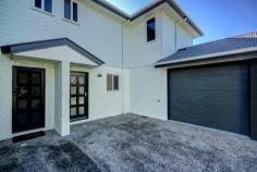3/27 Brookfield Road Kedron Qld 4031 $497,500 SPACIOUS AND MODERN Townhouse - Property ID: 793136 Looking for a good investment or simply somewhere to call home. This spacious 3 Bed 2 Bathroom Townhouse certainly fits the bill. Handy to everything, spacious and airy sunny north facing courtyard