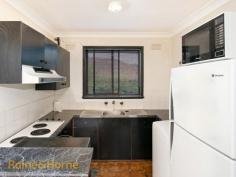 4/2 Banks Ave Kooringal NSW 2650 $170,000 Property Description Unit With A Difference Located high on the eastern side of Kooringal this compact unit has a lot more than most to offer, with its own private courtyard and access to an in-ground pool. Inside it has open plan living and gas wall furnace heating and ducted evaporative cooling, and a fan in the huge main bedroom. Currently leased at $200 per week until November 2015. Property Features Building / Floor Area 81.0 sqm