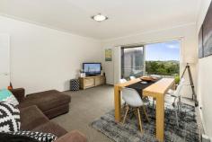 5/81 West St Balgowlah NSW 2093 Superb Top Floor Unit In an elevated north facing location this strata titled unit has been beautifully renovated. It features a stunning open outlook and is bathed in sun. It boasts a new kitchen, internal laundry and carport. Best of all it is in a quiet street within easy access to buses, schools, the Stockland shopping centre and the restaurants of Balgowlah. Council Rates: $344 per qtr Water Rates: $161.05 per qtr Strata Levies: $999.21 per qtr Price Auction On Site Saturday 16th May Property Type Unit Auction Date Saturday 16th May 2015 Auction Time 12:00:00