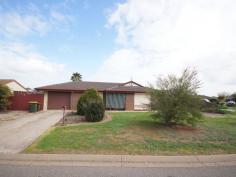 4 Riddoch Dr Andrews Farm SA 5114 $229,950 Great Investment - 4 Bedroom Home This property is excellent for the first home buyer or an investor looking to add to his portfolio as this home is currently tenanted for $300 pw until September 2015. The home features 4 bedrooms, separate air-conditioned lounge room and an open plan living area. The family room leads out to the rear paved verandah and is ideal to entertain family for get togethers and barbecues. There is also a lock-up carport, garden shed and a fully fenced 569m2 block for children to play. This property is in walking distance to schools, buses and is in close proximity to all major shopping centres and doctors. This home is in a great location and is priced to sell so don't miss out. A good one to add to your portfolio so inspect today and make this yours. RLA 155355 Property Snapshot Property Type: House Construction: Brick Veneer House Size: 117.00 m2 Land Area: 569 m2 Features: Alarm Built-In-Robe Close To Schools Close To Shops Close To Transport Established Gardens Fully Fenced Yard Garden Shed Lounge Room Meals Security Screens Shutters Split Sys R/c Air Conditioning Verandah