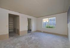 109 Riverslea Blvd Traralgon VIC 3844 Opportunity Knocks - Handyman Required House - Property ID: 799488 'Mortgagee Exercising Power of Sale' Auction to be held on site at 109 Riverslea Boulevard, Traralgon on Saturday July 25, 2015 at 12:00noon. - To restore this 4 bedroom brick veneer home to its former glory and reap the rewards - Home approx 30 squares with two bathrooms, three living areas, double lock up garage and 3 phase power - Quality shed and workshop at rear with own toilet, water and power supply - Suit tradesperson, on block of 1024m2 amongst quality homes Terms 10% deposit, settlement 30 days