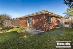 1/62 Victoria St Hastings VIC 3915 Property Information Auction Date: Saturday 4 Jul 12:00 PM (On site) Here lie's a great opportunity to secure one of Hastings finest unit's only minutes stroll to all the High St has to offer. With open living, updated kitchen and a huge wrap around courtyard/garden makes this low maintenance gem well suited to all investors, downsizers, first home buyers and anyone after that ideal pad to call home. Comprising: 2 bedrooms, central bathroom, open plan kitchen, meals and lounge, separate laundry, rear sun room, single car garage, undercover entertaining and large garden. Close to High St, shops, cafes, restaurants, supermarkets, schools, the foreshore reserve and minutes drive to freeway access and the Mornington Peninsula's leading beaches. Property Type Villa Garaging / carparking Single lock-up Construction Brick veneer Kitchen Open plan Living area Open plan Main bedroom Double Bedroom 2 Double Main bathroom Bath, Separate shower Laundry Separate Outdoor living Entertainment area (Covered), Garden
