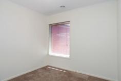 3/6 Solomon Ct Breakwater VIC 3219 $289,000 Vendor Has Said "Get Me An Offer" Townhouse - Property ID: 740982 This 3 bedroom townhouse offers a separate lounge room, good size ensuite off master bedroom, open plan kitchen meals and secure courtyard. The big plus for this property is the design allows for a boat, caravan or trailer to be parked beside the single garage. With the both Uni campus's nearby, could possibly suit a parent looking for somewhere for the kids. Expected rental would be around $300 per week. Call today to inspect and offers are invited.