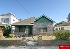 60 Chamberlain Rd Padstow NSW 2211 Under Instructions From NSW Trustee & Guardian Golden opportunity to secure a solid full brick home situated on a huge 758.8m² block. With a wide 17.07m frontage, this property presents many wonderful options such as renovating, extending or starting with a blank canvas and rebuilding (Subject to council approval). Located in a handy and central location, within minutes walk to many amenities including Schools, Parks and Public transport. Features include: - Solid full brick home with 3 generous size bedrooms - Total land size 758.8m2 with a 17.07m frontage - Potential duplex site - subject to council approval - Good size lounge room, Large eat in kitchen, - Sunroom with floor boards overlooking huge yard - Single garage plus multiple off street parking DETAILS ID #: 0000271083 Auction: AUCTION Saturday, 8 Aug 02:00 PM on site Type: House Bed: 3 Bath: 1 Car: 1