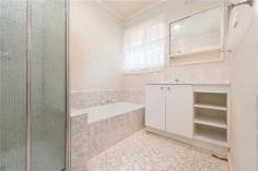 17 Dobell Ave Sunbury VIC 3429 $270,000 - $295,000 One for investors or first home buyers, this entry-level brick home is in a top location within walking distance to Sunbury shops, public transport, schools & community centres. Freshly painted throughout, offering 3 bedrooms, L-shape lounge with wall heater and airconditioner, kitchen/meals area with dishwasher, central bathroom, laundry and tandem double carport with roller door. Secure backyard, low maintenance gardens and ready to move into straight away! Additional information Property Type House Property ID 11628100431 Street Address 17 Dobell Avenue Suburb Sunbury Postcode 3429 Price $270,000 - $295,000 Land Area 650 sqm