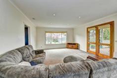 309 Forest St Buninyong VIC 3357 $429,000 Property ID 40293 Everyone wants to be central; you won't get much better than this! Located just minutes from all of Buninyong's services and facilities, this great home offers 4 bedrooms, main with Ensuite and walk in robe, large family bathroom, 2 separate living areas and a spacious timber kitchen with ample storage. Light and bright alfresco area, single garage under the roof line, plus a large Colorbond garage. The kids will love the cubby house and spacious lawn area on which to play in the secure rear yard. This property should be on your shopping list if you are looking to buy in Buninyong, enquire today to arrange your personal inspection. Land area 0.10Ha
