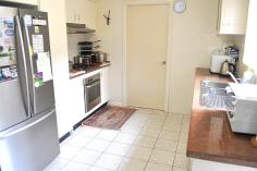 15/2 Turvey Street Padstow NSW 2211 Perfect Investment Or First Home Well presented and secured complex townhouse 3 bedrooms with built-ins, main with en-suite Large living and separate dining As new kitchen, gas cook top Modern bathroom with internal access Stroll to shops, bus stop, school Presently tenanted Offer welcome Enquiries Ben Giang 0414 478 696 or Richard Nguyen 0412 650 630 Outgoings Council rate $255.50 PQ Water rate $185.00 PQ Strata levy $489.77 PQ Townhouse