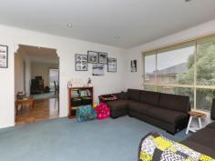 7 Amelia Ct Sorell TAS 7172 $300,000s Family home in quiet position Built in 2006 this well designed home of 141m2 sits on flat 616m2 allotment in a quiet street in a new homes area of fast growing Sorell. Comprising 3 double bedrooms with walk-in robe in master plus ensuite and second having built-ins there is plenty of room for the family especially as the living areas are generous. The lounge is roomy and the open plan kitchen dining area is spacious and has sliding door to the rear fully fenced rear yard. Separate laundry with large built-in storage cupboards and access through to the fully lined garage, there is also storage cupboard in hallway. The neat entry is ideal for coats and shoe storage area. Currently tenanted until August this property will please the discerning buyer. Inspections Inspections by appointment only. For Sale Early to Mid $300,000s Features General Features Property Type: House Bedrooms: 3 Bathrooms: 2 Land Size: 616 m2 (approx) Indoor Toilets: 2 Outdoor Secure Parking Garage Spaces: 1 Open Car Spaces: 1 Other Features Built-In Wardrobes