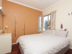 5/174 Collier Rd Embleton WA 6062 $410,000 Lovely Family Home with Eye Catching Views. Seller Wants it Gone! This property has unbelievable views to our great City Of Perth . Perfect for Sky Show ! * 2 toilets and a semi en- suite to the main bedroom. * Spacious open plan kitchen, dining and study area. * Separate lounge. * 3 Large bedrooms with double door built in robes. * Beautiful easy care gardens. * Lovely covered entertainment area with wooden decking to relax. * Spectacular views to the city and the hills. * 8 solar power panels. * Electric roller shutters. * 2 x split Air conditioning units. * Single electric roller door carport with extra parking for 3 cars at the front * Great sized garden shed.. * Brick store room off garage. * Conveniently close to all main arteries and public transport. * Minutes from the Morley Galleria. Viewing this property is a must!