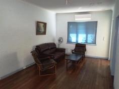 6/124 Broadway Crawley WA 6009 $339,000 HUGE 68 SQM APARTMENT - NEW PRICE !! Saturday, 31 October 2015 11:30 AM to 12:00 PM Spacious 68 sqm apartment superbly located SOUTH of The HIGHWAY close to the River, U.W.A. and the buzz of Broadway Fair. Accommodation: One bedroom, enclosed verandah/sleepout, kitchen living, bathroom ( plumbed for washing machine). In a small group of only six this fantastic property is sure to be snapped up by the first shrewd investor to see ! City of Subiaco: $1362.69 p.a. Watercorp: $789.80 p.a. Features Bedrooms 1 Bathrooms 1