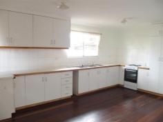 2A BAUHINIA St Blackwater QLD 4717 3 Bedroom Blackwater Home Set in the quiet suburban streets of Blackwater is this tidy 3 bedroom home. With 3 bedrooms, all with air-cons and fans, 1 Bathroom and lounge through to the Kitchen/Dining area! An Outdoor Area helps with entertaining. Features Include; ? 3 Bedrooms all with Air-Cons & Fans ? Kitchen & Dining Area ? Separate Lounge from Entry ? Separate Laundry ? Timber Floors throughout ? 1 Bathroom & Separate Toilet ? Air-Conditioning & Fans throughout ? Outdoor Entertaining plus 3m x 3m Shed ? 3 Bay Carport & Colourbond Back Fencing ? Flat 708sqm (approx) Block with Side Access This House is close to town and not far from the golf club. A tidy home and is ready to live in or invest. For Sale Auction Date & Time Fri, 18 Dec 10:30 AM - Auction Auction Features General Features Property Type: House Bedrooms: 3 Bathrooms: 1 Indoor Toilets: 1 Outdoor Carport Spaces: 3