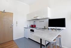 406/48 Sydney Road Manly NSW 2095 $400,000 RENT RETURN $530 PER WEEK! Central Manly studio positioned just a street back from the beachfront and Corso. The property boasts strong and consistent returns on the rental market, with flexibility of holiday or long term occupancy. - On-title car space (1 & ½ size), west facing, air conditioning - Built-in wardrobes, loft space ideal for extra storage - Large bathroom, kitchenette, share laundries - Resort style facilities including pool, spa, gymnasium & lift access - Total size 42 SQM including car space Full security building with on-site management, and positioned in the newly improved Short Street Plaza.