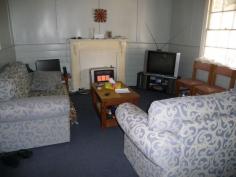 122 Church St Glen Innes NSW 2370 $122,000 WALK TO TOWN * Renovated 3 bedroom cottage * Open plan living with timber kitchen & gas heating in the lounge room * Updated bathroom * Large 1012m2 block * Zoned business with highway frontage & walking distance to town * Currently rented for $170 per week $122,000 Bedrooms 2 Bathrooms 1 Garage 0 Flooring Land Content Land Size N/A approx. Units in Complex