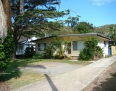 116 Stockton St Nelson Bay NSW 2315 $390,000.00 GREAT INVESTMENT OPPORTUNITY" Bedrooms3Bathrooms1Carspaces2This renovated 3 bedroom home is a great investment opportunity. Within walking distance to Nelson Bay Town Centre. Polished floor boards and renovated Kitchen are the main feature along with the large undercover deck at the rear of the home. Tastefully decorated Bathroom with Bath Tub and the Laundry is conveniently located outside near the cloths line. Property Features Property ID 14031015 Bedrooms 3 Bathrooms 1 Carports 2 Air Conditioning Yes Built In Robes Yes deck Yes Floorboards Yes Outdoor Ent Yes