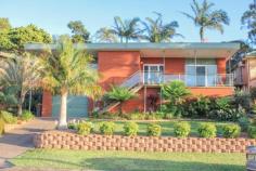 10 Binda St Keiraville NSW 2500 $785,000 3 Bedroom Brick Home Immaculate 3 bedroom brick home located in a sought after suburb. Featuring 3 bathrooms, high ceilings and polished timber flooring. This property comprises of magnificent ocean, city and escarpment views. Kitchen with ceasarstone bench tops and high-end stainless steel appliances. Extra large modern main bathroom, spacious living/dining areas with plenty of natural light. Downstairs potenical for separate accommodation. Huge garage with workshop and storage areas. Perfectly manicured gardens on a low maintenance block. Situated in a prestigious suburb minutes to Wollongong University, shops, schools and public transport. Property: House Bedrooms: 3 Bathrooms: 3 Parking: 1 Local Amenities: Schools Community Centre Railway Station Bus Service Shops Sports Field & Club Hospital Nursing Home Child Care Centre Playground University Park Council: Wollongong