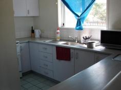 90 Kent Ln Rockhampton QLD 4700 $229,000.00 Investors and First Home Buyers Take Note 2 1 1 Lowset brick and Colour Bond Southside position close to CBD 2 Bedrooms with built inn's 1 Bathroom Security Screens and Door Carport and exposed aggregate driveway Fully Fenced Allotment Rented until the 18/12/2013 Inspection Times Contact agent for details Land Size 238 m2