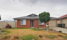 18 Cawte St Murray Bridge SA 5253 $219,000 Modern Home House - Property ID: 836133 This modern home features 3 bedrooms, a two-way bathroom, a large open plan living area incorporating meals, split system air-conditioner, and a single carport under the main roof. New homes line the street. A quick drive to the centre of town. Affordable family living for great value. Be quick!!!! Print Brochure Email Alerts Features Land Size Approx. - 442 m2