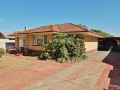 12 Cabell St Yokine WA 6060 $775 - $800,000 Home Open Sun (14th) 12:00 - 12:30pm Inspection Times: Sun 14/02/2016 12:00 PM to 12:30 PM YOUR CHOICE - 809sqm * Live In & Renovate * Subdivide Rear Lot * Demolish & Create Two 400sqm Lots Excellent quiet location only 5.5km (as the crow flies) from City of Perth PROPERTY DETAILS $775 - $800,000 ID: 358154 Council Rates: $1,535.36 Water Rates: $1,041.11 Land Area: 809 m²