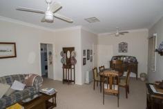 17 Lansdell St Mukinbudin WA 6479 $150,000 Shady Paradise This well appointed three bedroom one bathroom home will not disappoint anyone looking for a very comfortable property with an "all the work done" beautiful, fully reticulated, garden. A cosy open fire place for those cool winter evenings and evaporative air conditioning and ceiling fans for the summer months. Come and try to resist the charm of this very becoming property. Inspection by appointment only Other features: Fireplace(s),Garden Elders Property ID: 8936425 3 bedrooms 1 bathrooms 1 car parks Single garage Air Conditioning