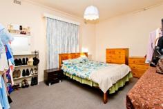 31 Cardigan Ave Felixstow SA 5070 $399,000 - $429,000 What a position!! House - Property ID: 803928 Occupying an impressive 514sqm approx parcel with elevated scenic views, this lovingly cared for freestanding home presents a fantastic prospect for the young family. Primed for a modern refurbishment, it is extremely liveable as is, while offering exceptional scope to recreate, renovate or rebuild a contemporary family home (STCC) and add value. Featuring an easy care layout with northerly facing living/casual area. It promises a cosmopolitan lifestyle of complete convenience, footsteps to shopping and just minutes to schools, O'Bahn, Linear Park and approx 7.5km from the CBD.