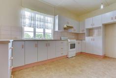 12 Old Maryborough Rd Gympie QLD 4570 GOOD BONES Property ID: 7959552 Auction on Apr 10, 2016 @ 1:00 pm Inspection Times: Saturday 12 March at 10:00AM to 10:45AM A solidly built home with fresh paint outside and hardwood throughout. The kitchen is modern, spacious and light-filled with views over the hills and beyond. Features include: 647m2 allotment Modern bathroom with bath Updated kitchen with generous cupboard space Covered outdoor area with power Toilet underneath with laundry Offers welcome prior to Auction. This property is being sold by auction or without a price and therefore a price guide cannot be provided. The website may have filtered the property into a price bracket for website functionality purposes. LN1146 Land Area 647.0 sqm
