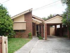 17A Leopold St Caulfield South VIC 3162 $680 DON'T MISS THIS ONE! *YOU CAN BOOK AN INSPECTION ONLINE NOW* Simply click 'EMAIL AGENT' and we'll respond instantly with available appointment times. You can also book inspections on http://www.century21.com.au/wentworth_brighton/residential/rent/ This is a great house in a great location, no work needed, just move straight in. Featuring good sized main bedroom with built in robes and ensuite bathroom, 2nd and 3rd bedrooms also with built in robe, separate study and also a 5th room to the rear that could be used as a family/kids retreat. There is a separate lounge and a large open plan kitchen/dining area with gas cook top and electric oven, beautifully well maintained timber kitchen. Main bathroom features a large corner bath and separate shower. Good size laundry and access off the dining area to a private rear yard, a covered pergola for entertainment. Single carport and parking in the driveway for a second car. Ducted vacuum, ducted heating and evaporative cooling throughout. No pets. PROPERTY DETAILS $680 ID: 360525 Available: Now Pets Allowed: No