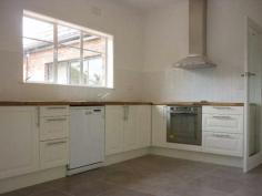 91 Nepean Highway Mentone VIC 3194 $515 DELIGHTFUL RENOVATED HOME *YOU CAN BOOK AN INSPECTION ONLINE NOW* Simply click 'EMAIL AGENT' and we'll respond instantly with available appointment times. You can also book inspections on http://www.century21.com.au/wentworth_brighton/residential/rent/ This is a great family home in sought after Mentone . Features include 3 bedrooms downstairs and loft room or fourth bedroom with en suite upstairs, spacious living-lounge area, huge modern kitchen with stainless steel appliances including dishwasher and plenty of cupboards, central bathrom, separate laundry, fully enclosed inground swimming pool, secure backyard and a lock up garage. Close to Mentone schools, Southland Shopping Centre and the Direct Factory Outlet (DFO).Entry from service road. Please register your interest to Danielle Clark at danielle.clark@wentworth.com.au MELWAY: 87 B5 You must register to confirm your chosen inspection time, and so that we can advise you of any changes. Don't miss out on calling this property home, book your inspection now! PLEASE NOTE Photo ID is required as a condition of entry. PROPERTY DETAILS $515 ID: 366783 Available: 18/05/16 Pets Allowed: No