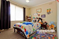 12 Liverpool Cres Salisbury East SA 5109 $259,000-$269,000 Close to Schools, Shops & Buses Property ID: 9404147 Located close to Tydale Christian School and Salisbury East high with public buses readily available this home would be ideal for both a home maker or investor. The formal lounge room provides access to the kitchen/ dine boasting plenty of cupboard space, gas cooking and a dishwasher. All 3 bedrooms have built in robes and ceiling fans. The reverse cycle ducted air conditioner provides year round climate control. Outside is a double garage/ workshop along with an outdoor entertainment area. There is an abundance of parking and direct access from the front to the double garage at the rear of the property. The local shopping centre is just a few hundred meters from the home. Land Area 605.0 sqm