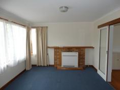8 Giddy Ave New Norfolk TAS 7140 $179,000 Four Bedroom Family or Investment Home Here is a great starter family home only 500 metres from Fairview Primary School. Featuring 4 large bedrooms 2 with built in robes, an open plan kitchen dining room and a separate lounge. Outside there is a single car garage, garden shed and a very secure yard for the toddlers to play in. The property could possibly rent at $275 per week yielding over 7.5% gross return, great for the astute investor. Only 4 klms to New Norfolk's town centre and approximately 35 klms to Hobart. General Features Property Type: House Bedrooms: 4 Bathrooms: 1