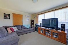 1 Giddy Ave New Norfolk TAS 7140 $169,000 Great First Home or Investment Property Presenting a great family property, ideal for the first home buyer or to increase your Investment portfolio. There are three good size bedrooms, a spacious lounge room. Heating is provided by a reverse cycle heat pump and a wood heater. Outside there is a single car garage, galvanized and timber garden sheds and a secure yard for the kids to play in. Fairview Primary School is 200 metres up the road and a great public recreation and play ground just across the road. New Norfolk town centre is approximately 3 klms and Hobart about 35 klms. General Features Property Type: House Bedrooms: 3 Bathrooms: 1