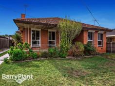20 Chelmsford Cres St Albans VIC 3021 Solid Home In A Great Location Conveniently located within walking distance to Schools, St Albans Station, Alfrieda Street Shopping Strip and easy access to Western Ring Road. Comprises 3 good sized bedrooms, kitchen/meals area, lounge, central bathroom, sunroom, carport, garage, pergola and shed. Other features include gas wall heater, air conditioner, security shutters, polished floorboards, 1.6 kwatt solar panels and re-stumped. Inspections by appointment. Features Shed Courtyard Fully Fenced Floorboards Secure Parking Price Guide: CONTACT AGENT | Land: 529 sqm approx | Type: House | ID #534628