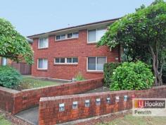 6/28 Union Road Penrith NSW 2750 $338,950 SELL THE CAR Conveniently located only minutes away from the CBD and Rail this renovated 1 bedroom apartment demands your attention. Proudly boasting a brand new kitchen with stone benchtops and stainless steel appliances, spacious bedroom with ensuite, new porcelain tiles throughout, new blinds and undercover off street parking. Small security complex. Ideal first home or fantastic investment. Property Snapshot Property Type: Unit Features: Smoke Alarm Split a/c