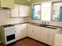 26 Beeck St Katanning WA 6317 $105,000 MUST SELL! This 3 bedroom 1 bathroom home is set on an approx 928m2 block, this property is a 5 minute drive to the Primary and High School, The Golf Course, Parks and Sporting facilities, with the additional convenience of the local district Katanning Hospital. This property is fully fenced, contains an enclosed fire place, 3 bedrooms, low maintenance back yard with lawn space, and a garden shed located at the back of the property. PROPERTY DETAILS $105,000 ID: 372315 Land Area: 928 m²