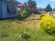 15 Bromley St Thomson VIC 3219 $465,000 Cosy Three Bedroom Home Ideal for subdivision (STCA) this cosy weather board home comprising three bedrooms, good sized lounge with gas heating, large well appointed kitchen with gas cooking and extra room for your dining table. The family bathroom has shower, toilet and vanity. Outside offers a pergola for your entertaining and a large lock up garage as well as carport for extra vehicle cover, all on approximately 710m2. Currently tenanted at $240 per week. Property Snapshot Property Type: House Construction: Weatherboard Land Area: 710 m2 Features: 9ft Ceilings Close to Schools Close to Shops Close to Transport Family/Meals Area Fully Fenced Yard Gas Gas Wall Heater Lounge Outdoor Living Pergola