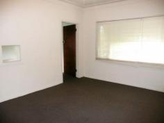 156 Fortescue Ave Seaford VIC 3198 $250 wk Older Style 2 Bedroom Home Set on a corner block this older style 2 bedroom weatherboard home has new floor coverings, kitchen with electric stove, separate meals, separate bathroom, toilet and laundry. This property is only a short walk to beach, Safeway, Kananook railway station and the bus passes the front door. Please note that advertised inspections are subject to change or cancellation without prior notice. All inspections are strictly for 10 minutes only unless otherwise specified. Inspection of property is required prior to application being processed. Property Snapshot Property Type: House Lease Type: Lease Date Available: 06/08/2016 Pets: No Features: Gas Heating