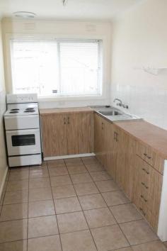 12/23-25 Olive Grove Mentone VIC 3194 $335 WALK TO THRIFT PARK SHOPS & MENTONE STATION *YOU CAN BOOK AN INSPECTION ONLINE NOW* Simply click 'EMAIL AGENT' and we'll respond instantly with available appointment times. You can also book inspections on http://www.century21.com.au/wentworth_brighton/residential/rent/ Neat and tidy, well located two bedroom unit which is a short stroll to Thrift Park Shops and only 15 minute walk to/from Mentone train station, shops and schools. Features include polished floor boards, separate lounge room, separate kitchen, large bathroom, electric upright stove/oven, split system aircon/heater and two bedrooms with built in robes. Set in excellently maintained leafy gardens, this comes with one off street undercover parking. Inspection strictly by appointment or by advertised open for inspection times. PLEASE NOTE Photo ID is required as a condition of entry. Inspection times and availability date are subject to change or cancellation without notice. PROPERTY DETAILS $335 ID: 309749 Available: Now Pets Allowed: No