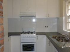 1/33 Byron Street Coogee NSW 2034 $510 Inspection - Wednesday 14 September 2016 Between 5.00 - 5.15 Pm! Within minutes walk to Coogee Beach is this light filled Art Deco apartment. Offering; - Open plan living with separate dining room - Modern kitchen with gas cooking - Modern sparkling white bathroom with bath - Spacious main bedroom with floor to ceiling built inn robe. - Small 2nd bedroom would be ideal for single bed or study - polished floors throughout - Communal laundry room with space for own machine and clothes lines - Security building Easy walk to Coogee Beach, cafes and restaurants, schools and public transport direct to CBD. Available 5/10/16