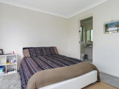 6 Anglers Dr Anna Bay NSW 2316 $510,000 Four Bedroom Family Home Single level home with northerly aspect offers four bedrooms, two bathrooms and three car carport located directly opposite reserve. Ideal for those wanting low maintenance living or investment opportunity. Close to schools, shops and transport.