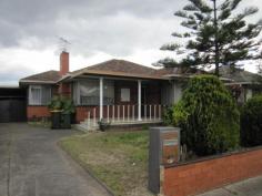 7 Mulga St Thomastown VIC 3074 $330.00 Great Location And Close to Everything Nestled in a quite tree lined street and within walking distance to shops, schools and transport, this neat and tidy three bedroom home has a lot to offer. Feature's include; comfortable large lounge, fully-functional kitchen/meals area, light filled bathroom, polished floor boards, ducted heating, gas appliances, air conditioner and double garage. An inspection is a must.. Price Guide: $330.00 per week | Type: House | ID #543420