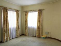 3/15 Kintore Avenue Prospect SA 5082 $300 SPACIOUS HOMETTE IN SMALL GROUP OF THREE Located in a beautiful tree lined street just minutes from Prospect Road and close to shops, schools and transport. Offering a desirable low maintenance lifestyle with 3 bedrooms and built in robes and a new bathroom. Other features include enclosed yard, a carport and facility for one extra carparking. Peaceful and private a property worthy of your inspection. We recommend you drive pass the property first. To view property or for more information contact our office on (08) 8334 9222 Mon-Fri 9.00am to 5.30pm. Property Snapshot Property Type: Unit Lease Type: Lease Lease Period: 12 Months Date Available: Now Pets: Yes Features: Built-In-Robes Close to schools Close to Transport Fenced Back Yard Lounge