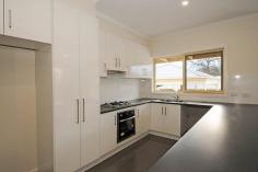 2/122 Maroondah Highway Healesville VIC 3777 $470,000-$480,000 New Open Plan with Ensuite Take advantage of this opportunity to buy a brand new spacious 3 bedroom townhouse with ensuite set at the rear of a 2 lot subdivision handy to shops and transport. The large open plan tiled living space has plenty of room for a large lounge suite and dining table. The kitchen features lots of bench space, gas cooktop, electric oven and dishwasher. Natural gas ducted heating, double carport, and water tank linked to toilets and laundry are also included. Brand new - and just for you! Price Guide: $470,000-$480,000 | Type: House | ID #535684