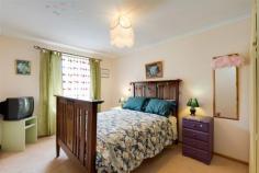 25 Adelaide Rd Tungkillo SA 5236 $320,000 ONLY 10mins. FROM BIRDWOOD 4 BEDROOM HOME Property ID: 9546399 This property is well located in the township, which offers local shopping, schools, medical facilities and general amenities only 10 mins away. The home features 4 bedrooms ( main with walk-in robe & ensuite), family room, all electric kitchen with walk-in pantry, dbl sink and skylight. The family room flows through to the sheltered gabled roof patio – great for summer and winter entertainment. Formal lounge and dining with raked exposed timber ceilings. Main 3 way bathroom and linen storage in the laundry. Heating and cooling is provided by rev cycle air split system and gas heating. Other improvements include a single carport, garage/workshop and garden shed. This property is on the high side of the town that overlooks the township and the surrounding rural countryside. A must to view. Building / Floor Area 171 sqm Land Area 1,000.0 sqm