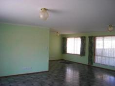 22 Tiliqua Cres Roxby Downs SA 5725 $230 per week 4 BEDROOM HOME Property ID: 7168297 This property comprises of 4 bedrooms, 3 of them being airconditoned. The open plan dining, lounge & kitchen also has a split system installed. Located near the master bedroom is the bathroom + there is a second toilet in the laundry. In the spacious yard there is an above ground in ground salt water pool for the warmer months. Enquire today! Please call the office on (08) 8671 3355 for any enquiries