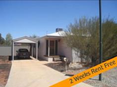  32/30 Burgoyne Street Roxby Downs SA 5725 $150 per week Neat 3 bedroom home - 2 Weeks Free Rent! Property ID: 7168352 This 3 bedroom home in the DUNES ESTATE is available soon. Featuring lounge, kitchen, spacious bedrooms, bathroom with bath. Enclosed backyard and tool shed. 