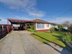 36 Furlonger St Traralgon VIC 3844 $176,000 Looking for a Bargain? What's Stopping you? *Price reduction. *3 bedrooms plus 1 bathroom and 2 toilets. *Modern kitchen with gas appliances. *All bedrooms have birs. *Good size lounge with r/c aircon. *598m2 approx. Block. *6m x 5m powered shed/garage workshop plus other sundry shedding. *3 Car carport. *Secure backyard with covered BBQ area. *Close to schools, shop and only 5 minute drive to CBD. *Backs onto reserve.