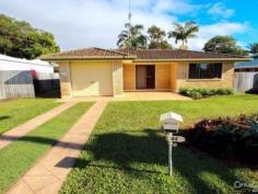 44 Oogar St Maroochydore QLD 4558 $455 Ideally located 3 bedroom home just a short distance beach, restaurants, shops, parks & public trans Recently renovated 3 bedroom home feature a spacious lounge and dining area with ceiling fans, well designed kitchen with plenty of bench space and dishwasher. The 3 generous size bedroom all with ceiling fans and built in robes and security screens throughout the property for added security. Plus many more features as listed below: * Separate laundry with side access * Spacious deck, perfect for entertaining * Huge fully fenced yard with garden shed * Low maintenance gardens * Single lock up garage Sorry no pets Available: 23rd December 2016 To book an inspection please click on the Book Inspection Time button or contact our office on 54790868. PROPERTY DETAILS $455 ID: 389002 Available: 23/12/16 Pets Allowed: No
